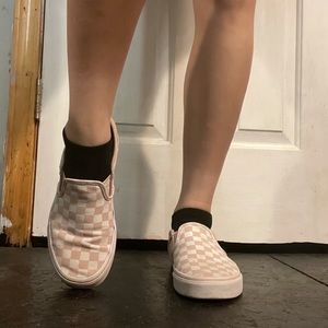 pink checkered vans
